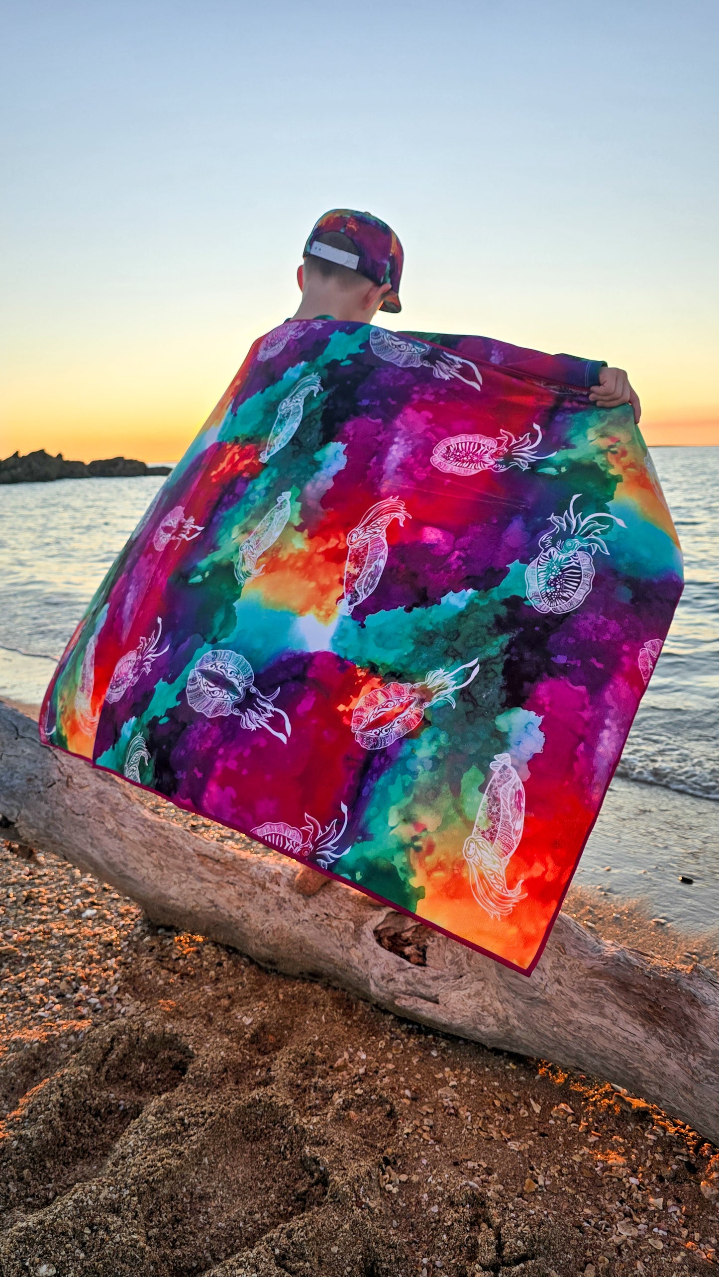 RETAIL - Towel - Neon Tide