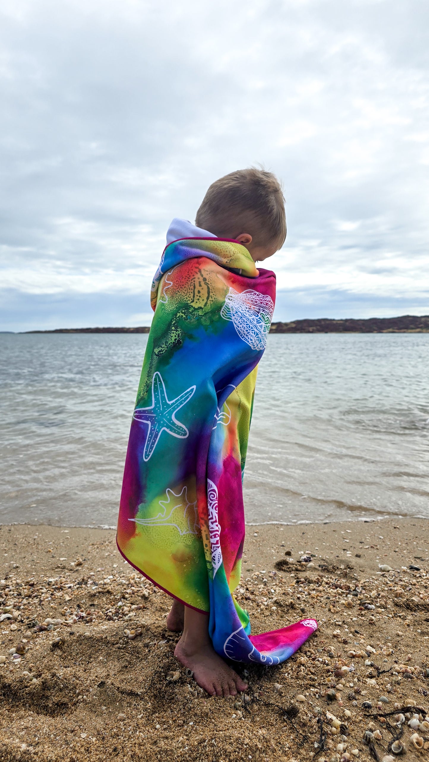 RETAIL - Towel - Rainbow Shells
