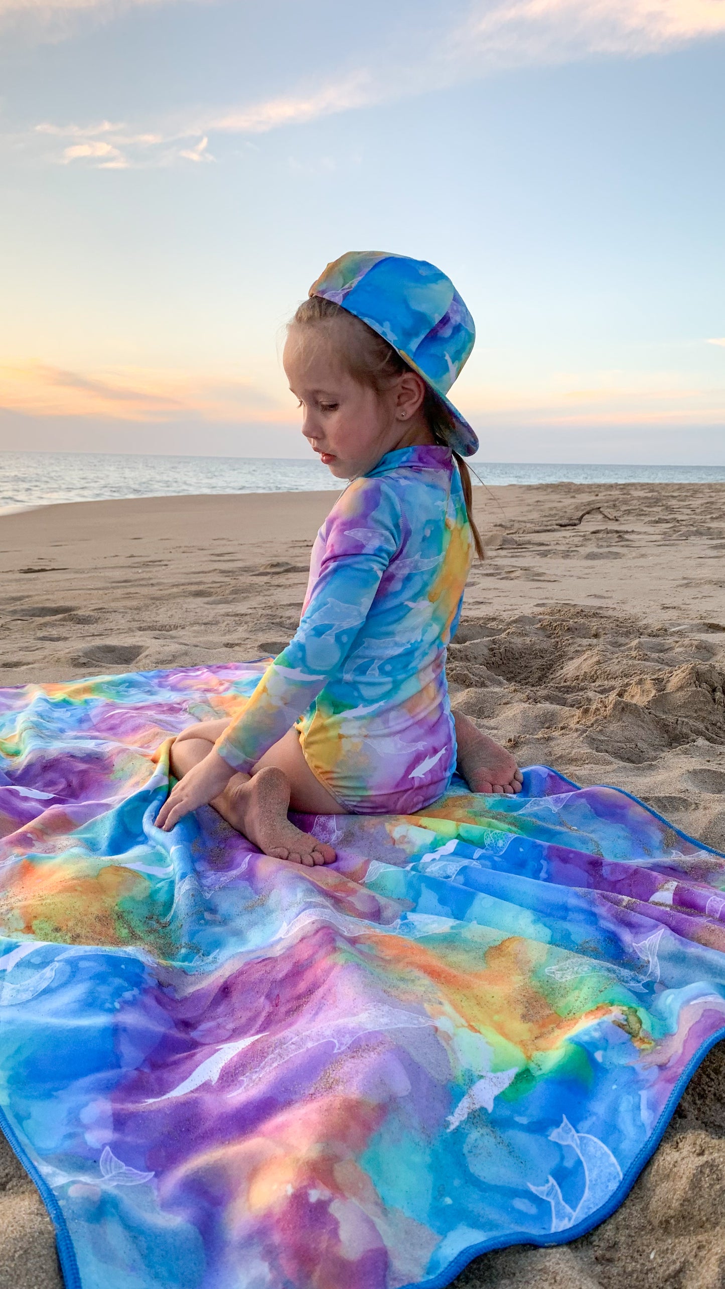RETAIL - Towel - Dolphin Island