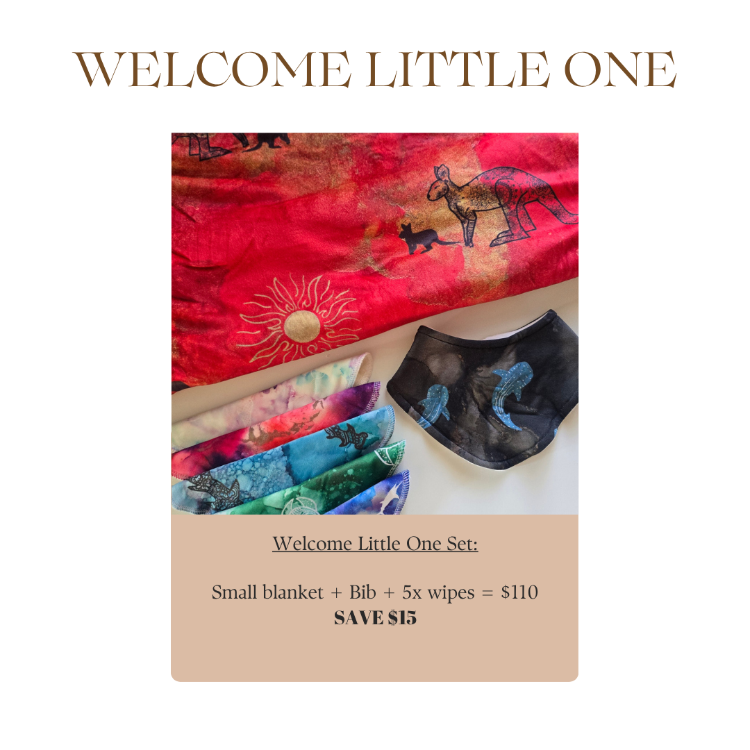 Welcome little one set - Blanket + Bib + Wipes