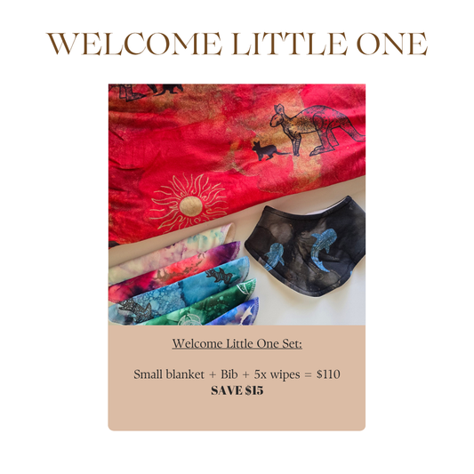Welcome little one set - Blanket + Bib + Wipes