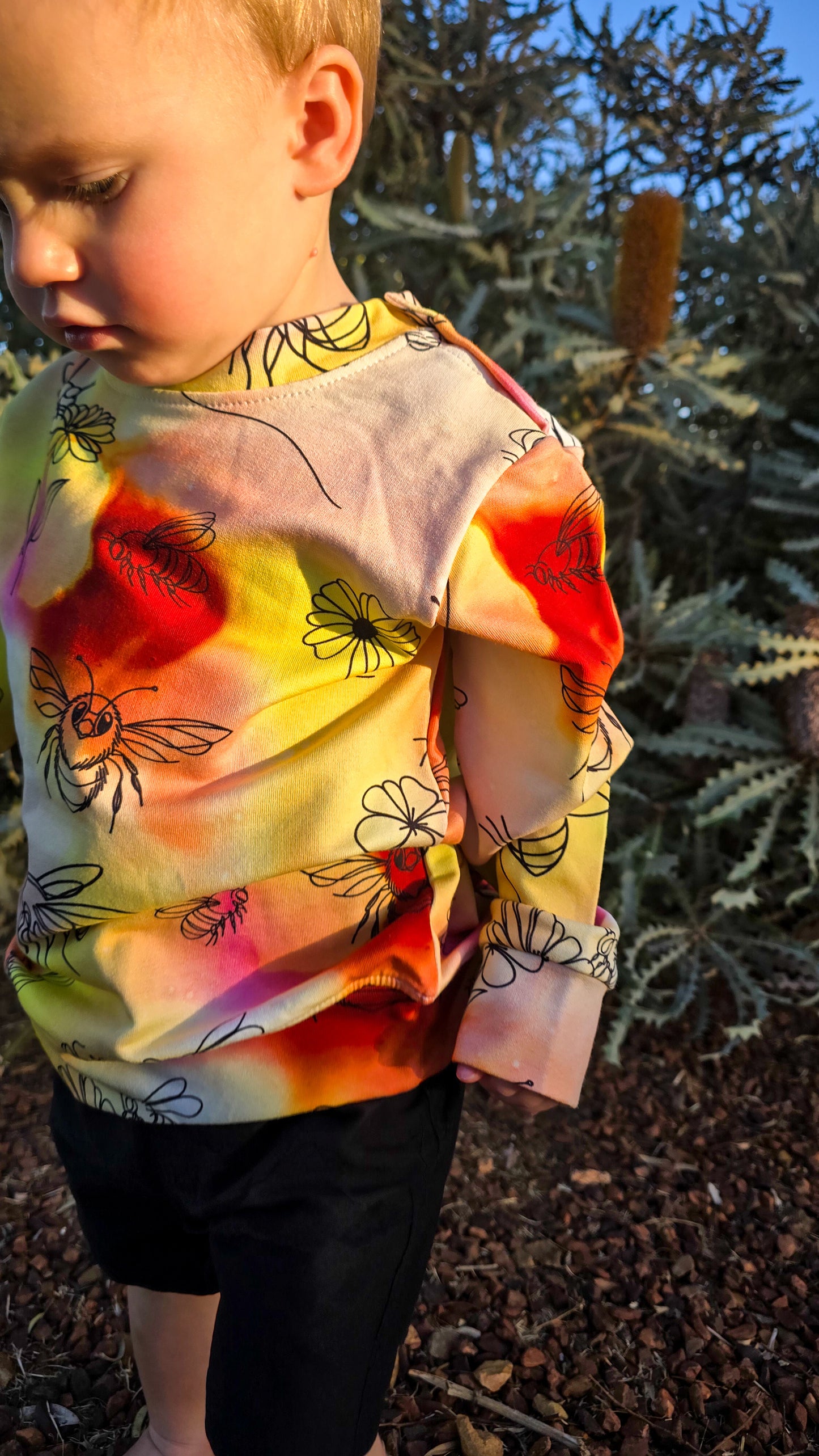 PRE ORDER  - Jumper - Bumble Bloom