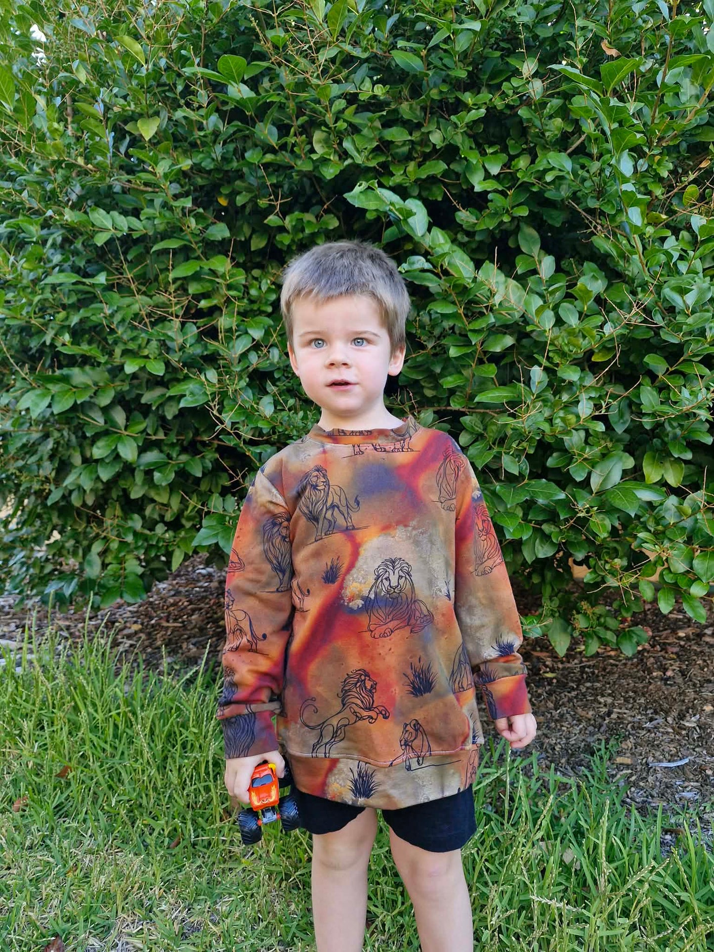 PRE ORDER  - Jumper - Golden Roar