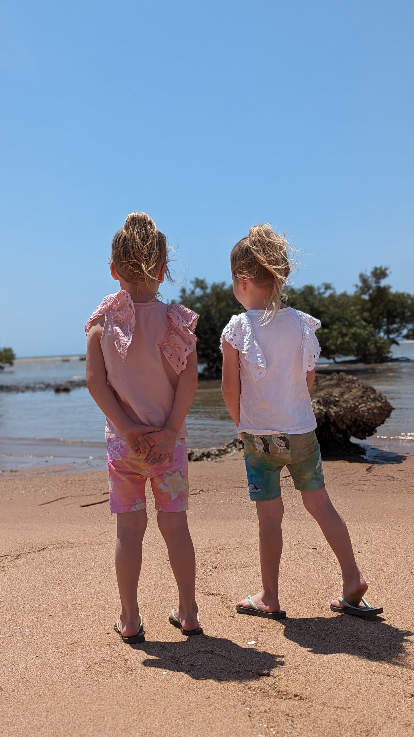 Bike shorts - Pilbara Pradise