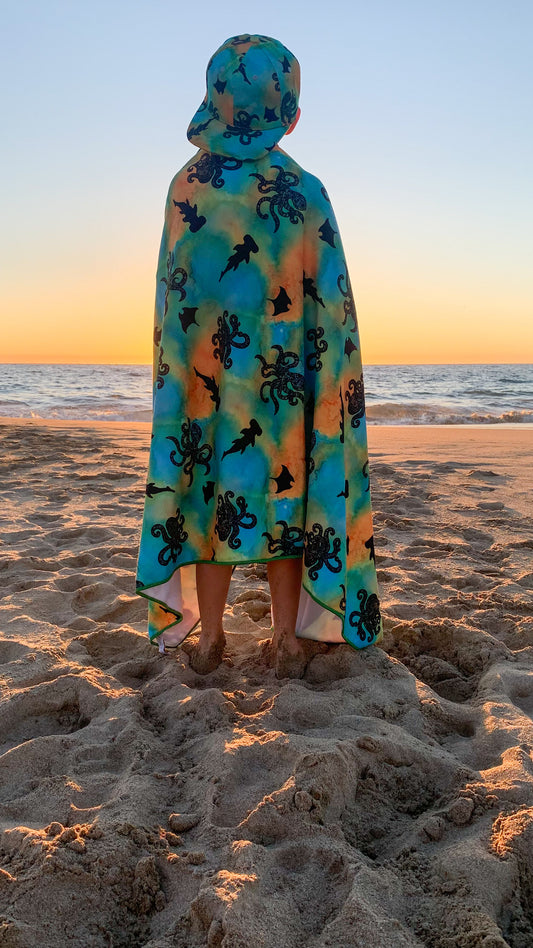 RETAIL - Towel - The Shallows