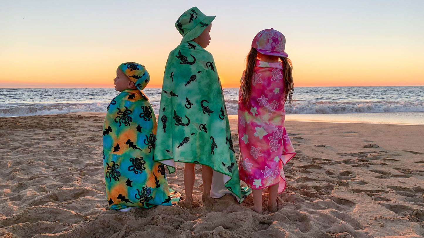 RETAIL - Towel - The Shallows