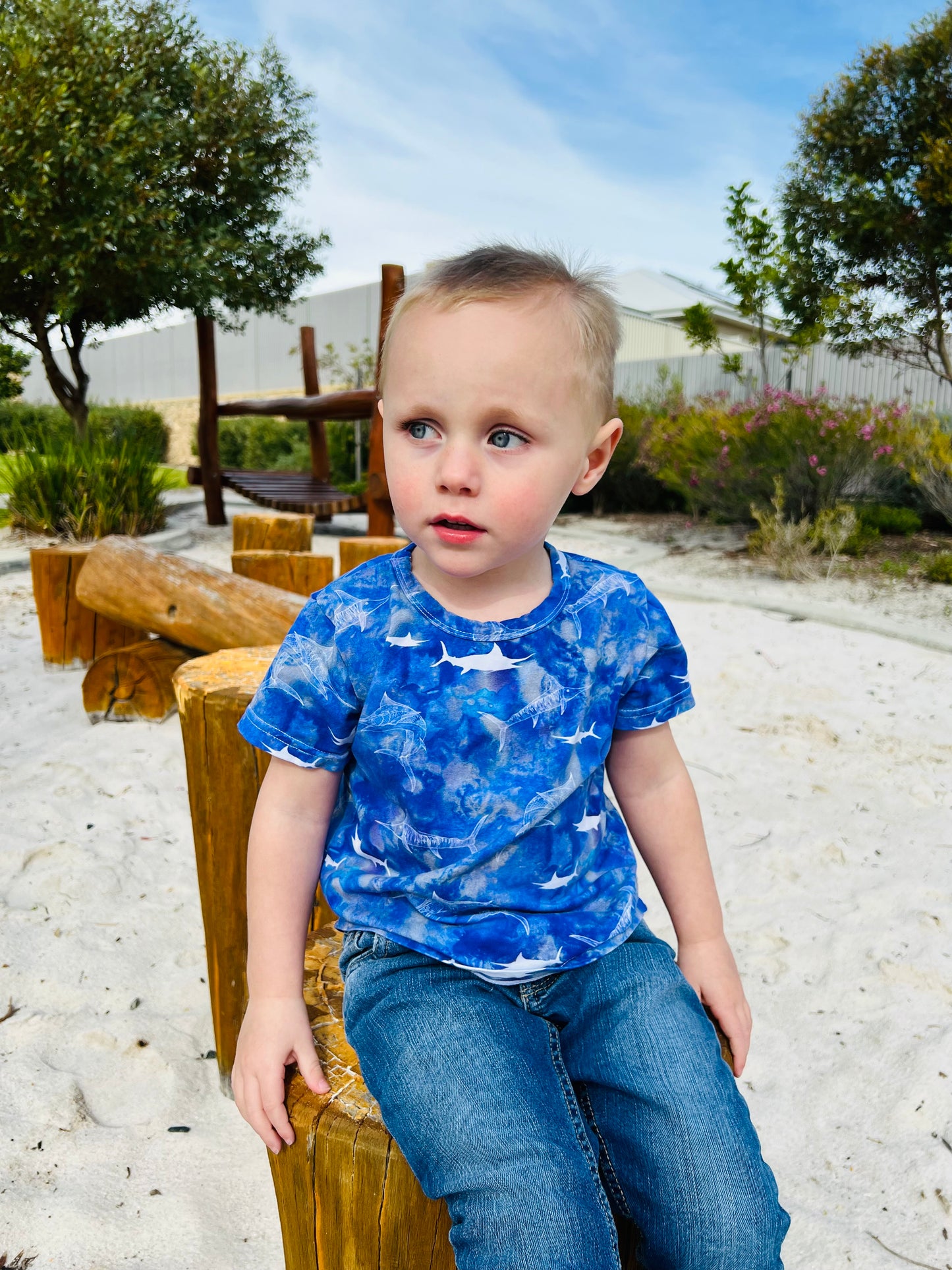 T shirt - Makaira Magic